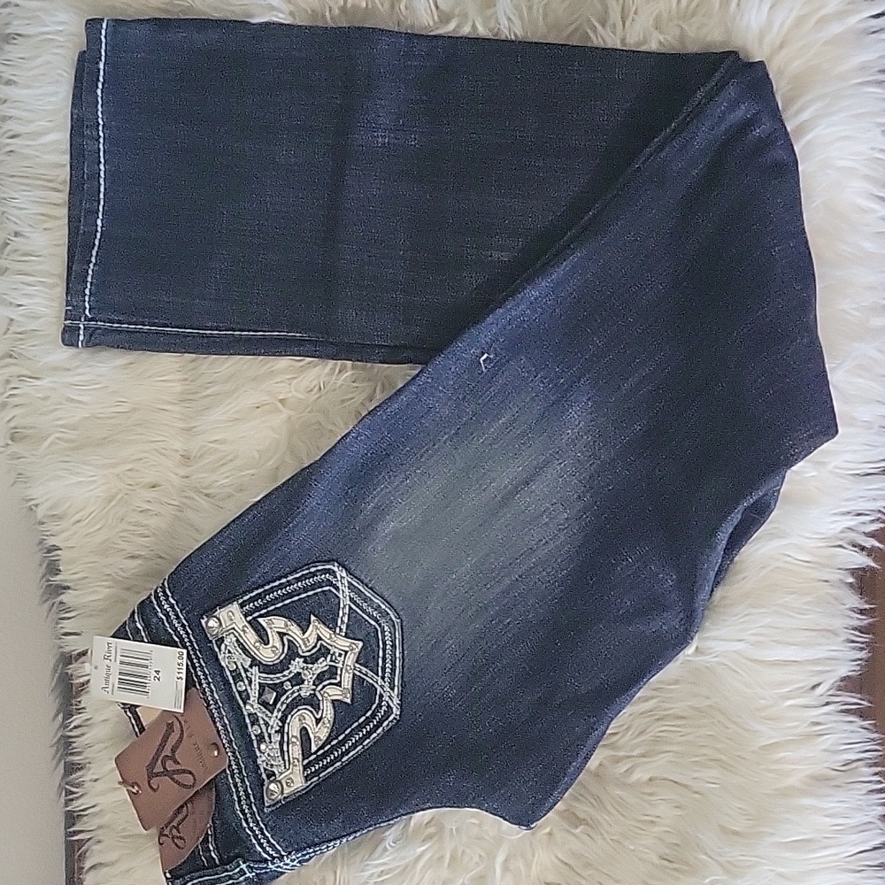 NWT Antique Rivet Jeans
